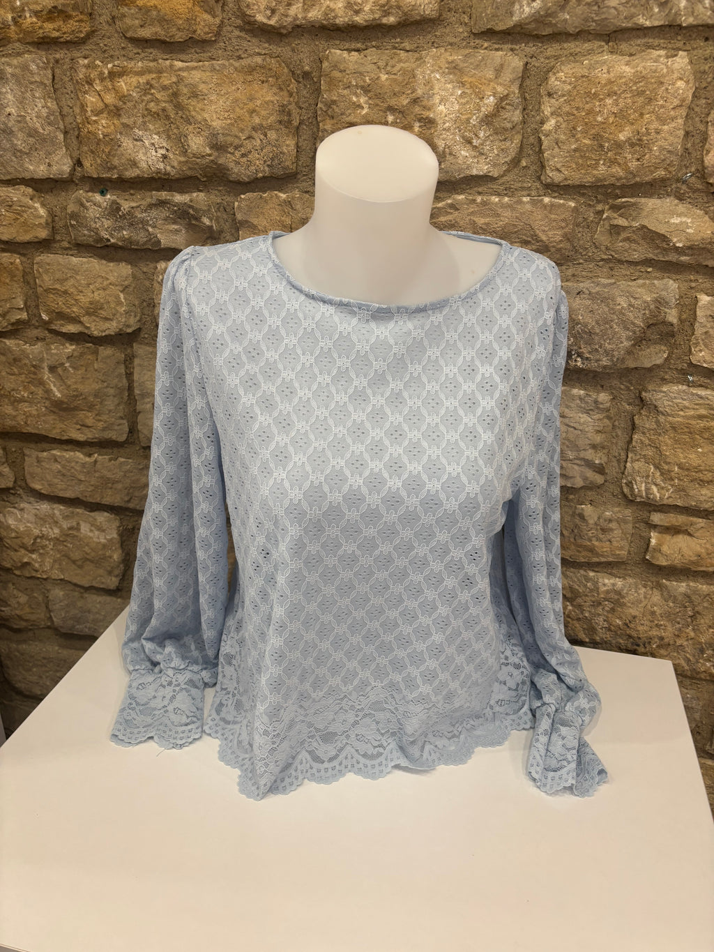 Chemisier en dentelle H145A Bleu ciel