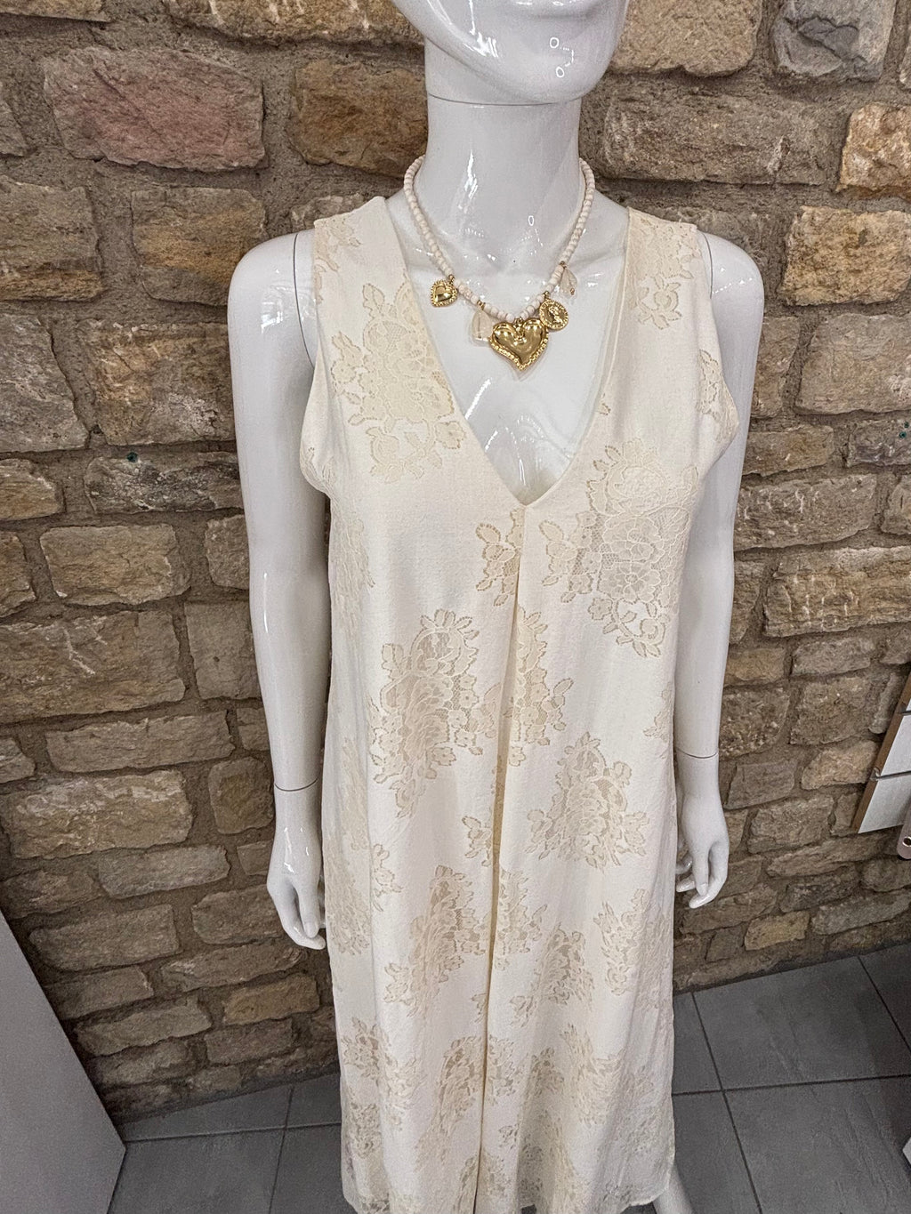 Robe longue décolleté écru