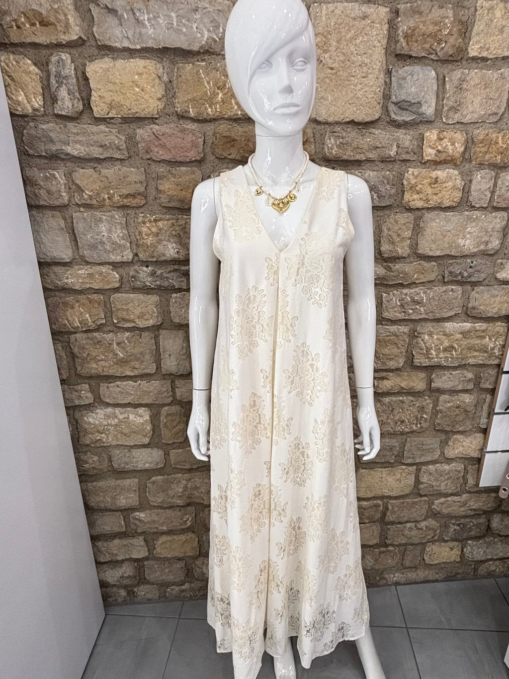 Robe longue décolleté écru