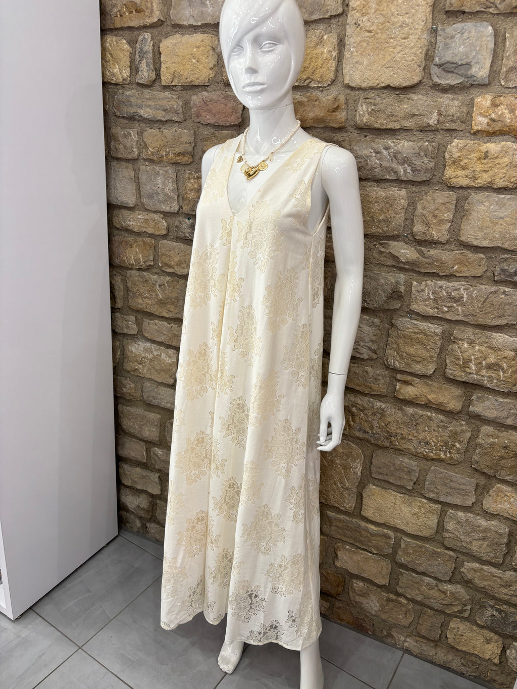 Robe longue décolleté écru