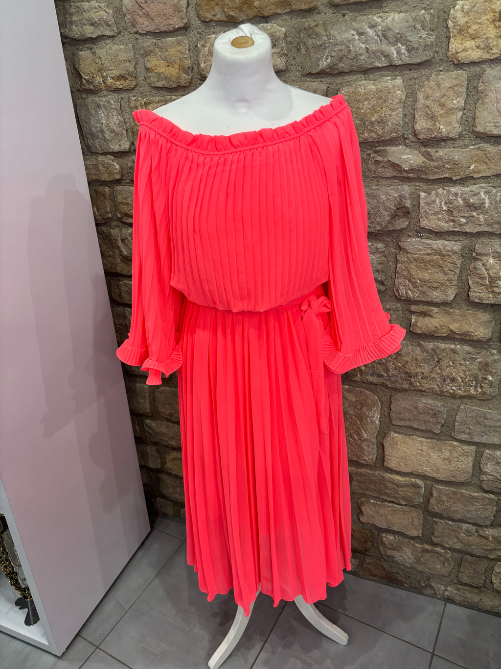 Robe Plissée "Rose néon"