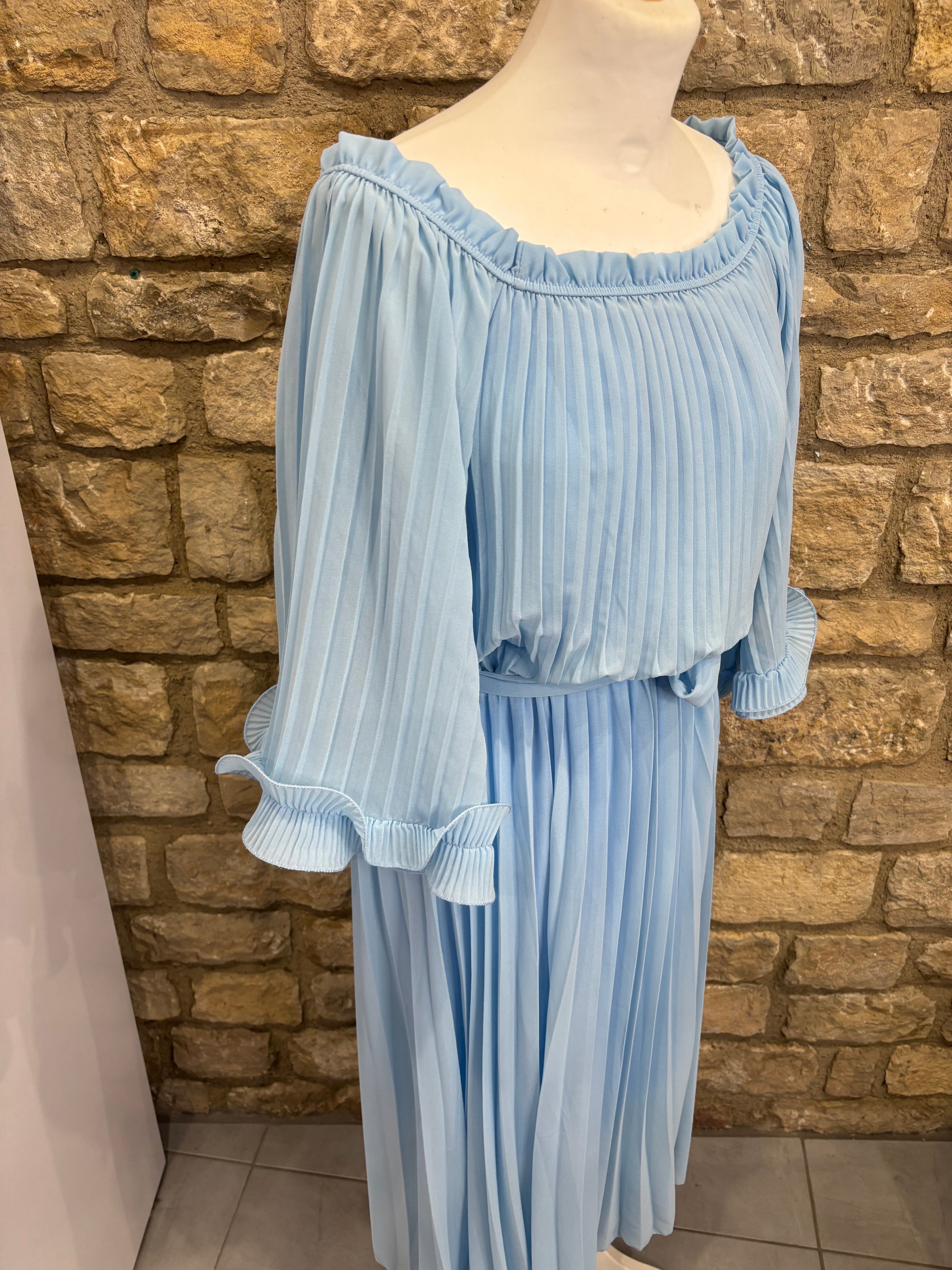 Robe Plissée "Bleu ciel"