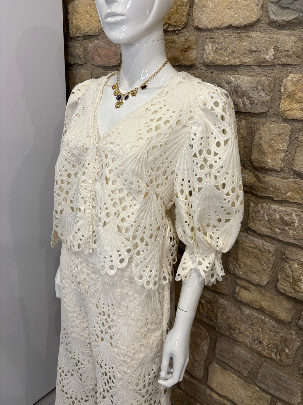 Ensemble Blouse et Pantalon guipure Selena Blanc