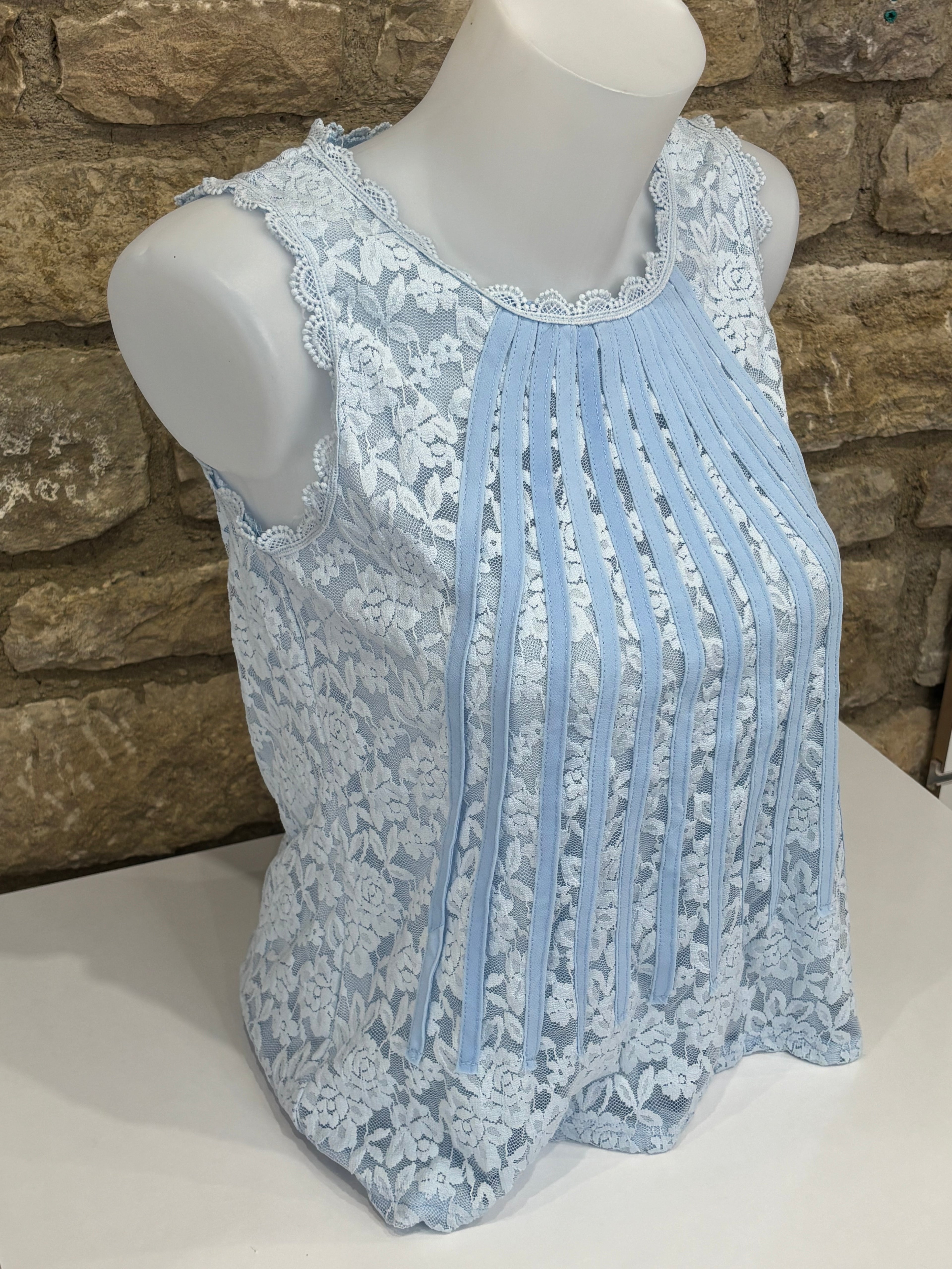 Top en dentelle Anais Bleu ciel