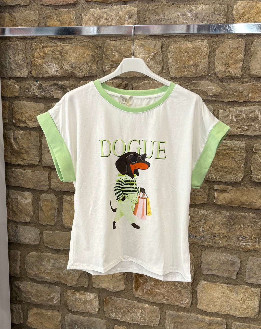 T-shirt dog