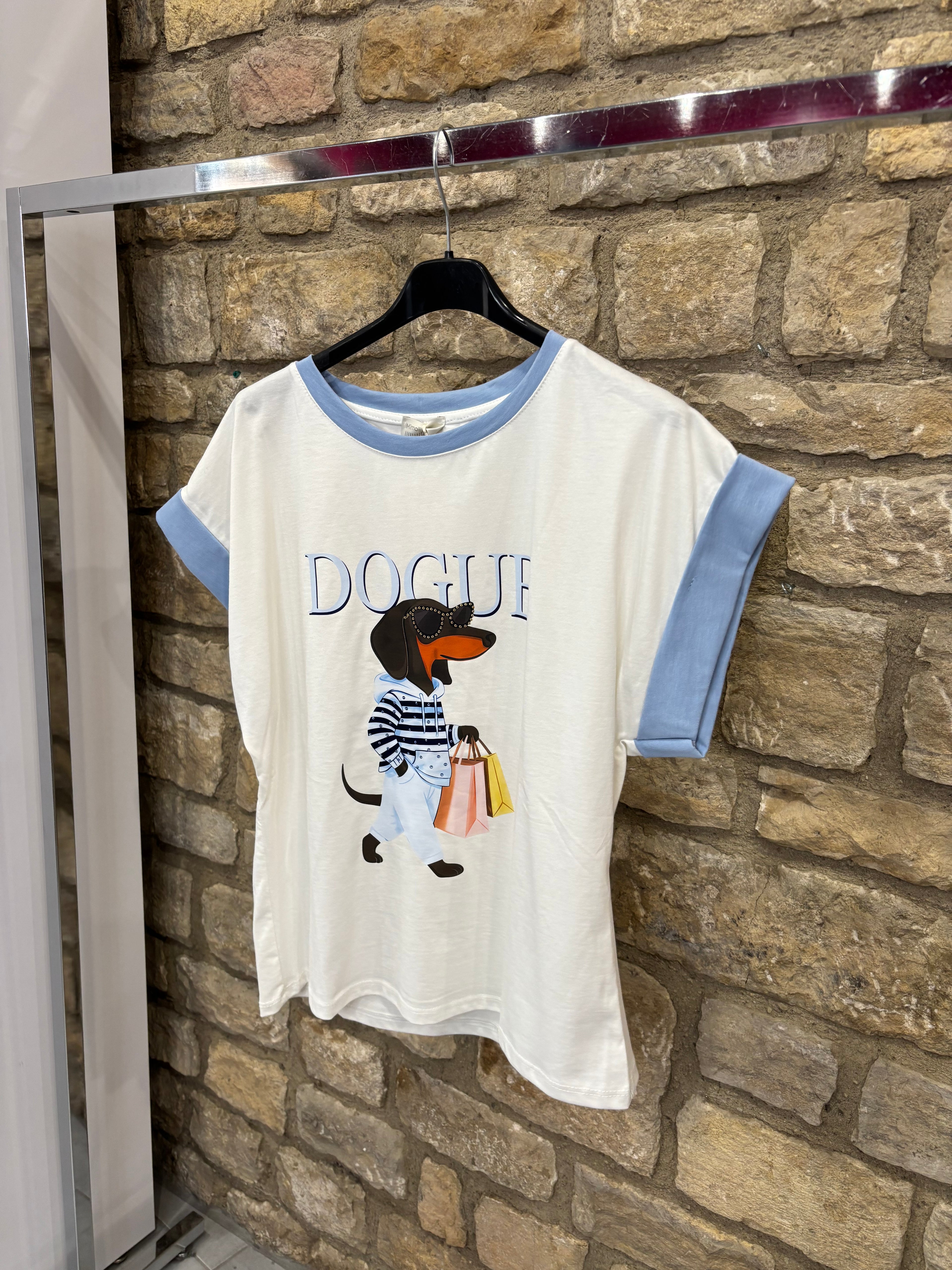 T-shirt dog