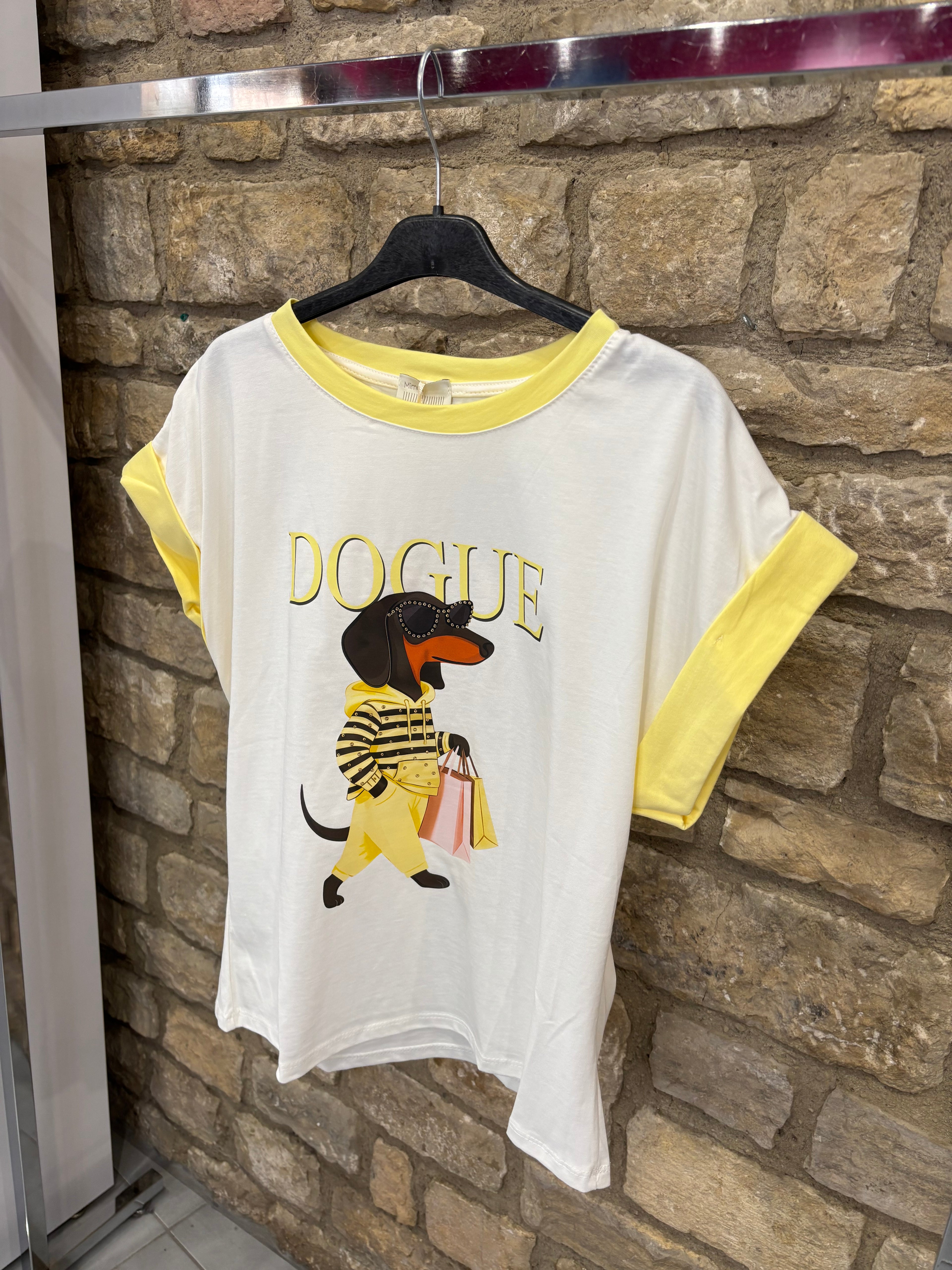 T-shirt dog